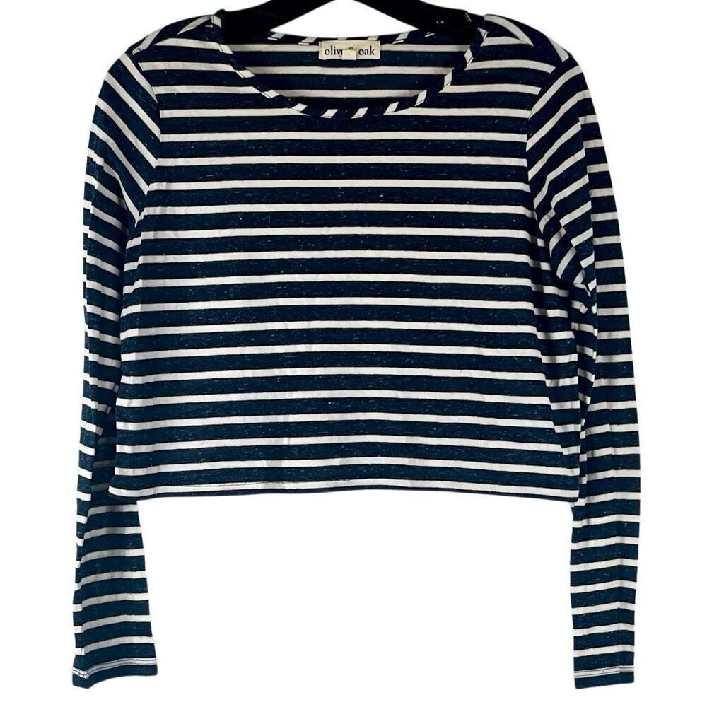 Olive & Oak Stripe Long Sleeve Cropped Top Medium